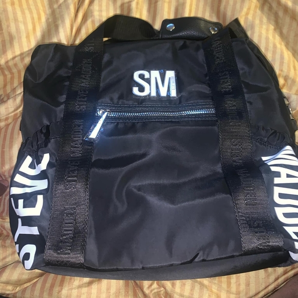 Steven Madden - Picture 2 of 2